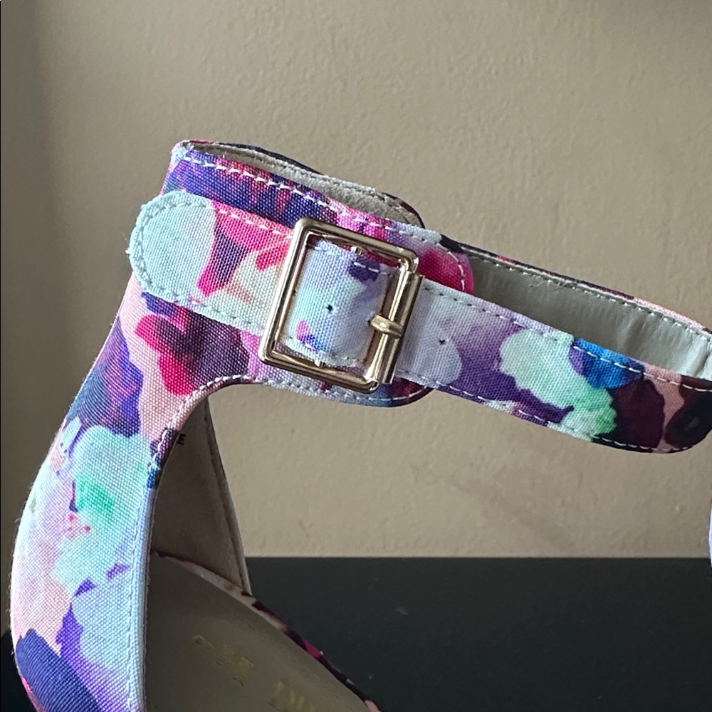 ๐ DREAM PAIRS Floral Ankle Stiletto Heels - Picture 12 of 15
